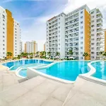 At Caesar A32-r39 Apartment